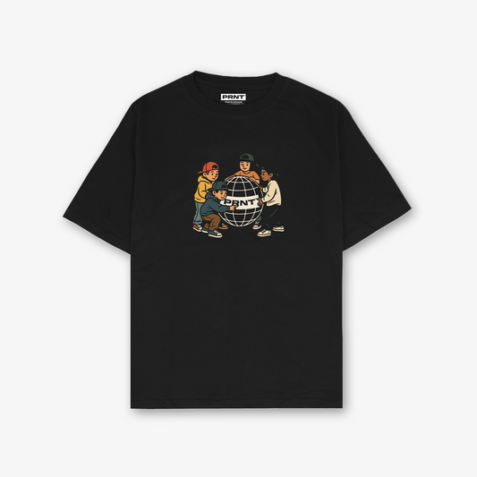 Globe T-Shirt In Black